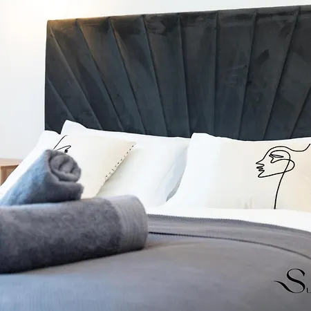 2bed , First Line Lux شقة